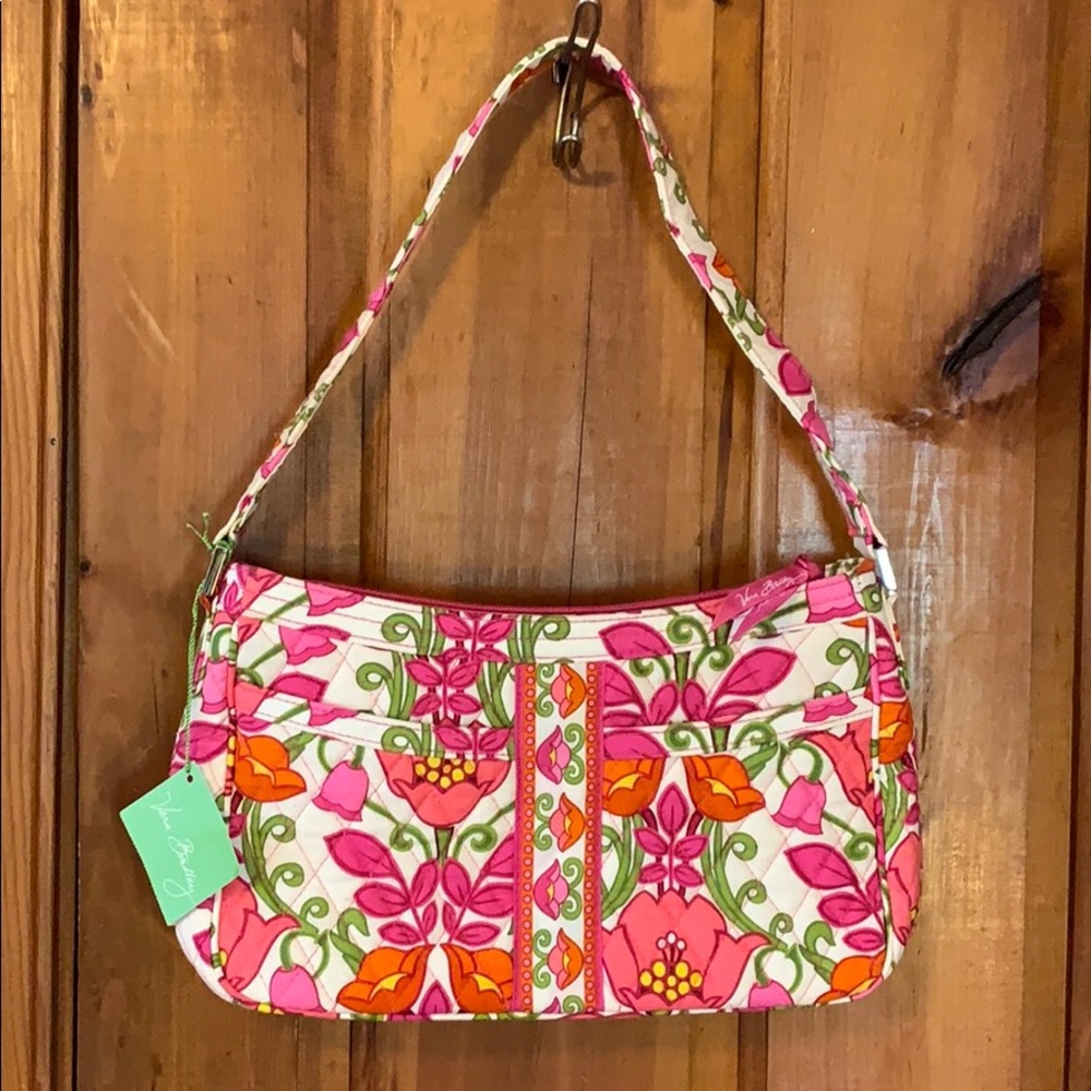 Vera Bradley Cassidy Handbag in Pattern Lilli Bell